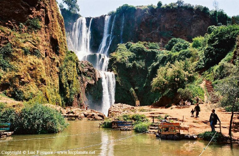 Marrakech Day Tour To Ouzoud Waterfalls Zagora Desert